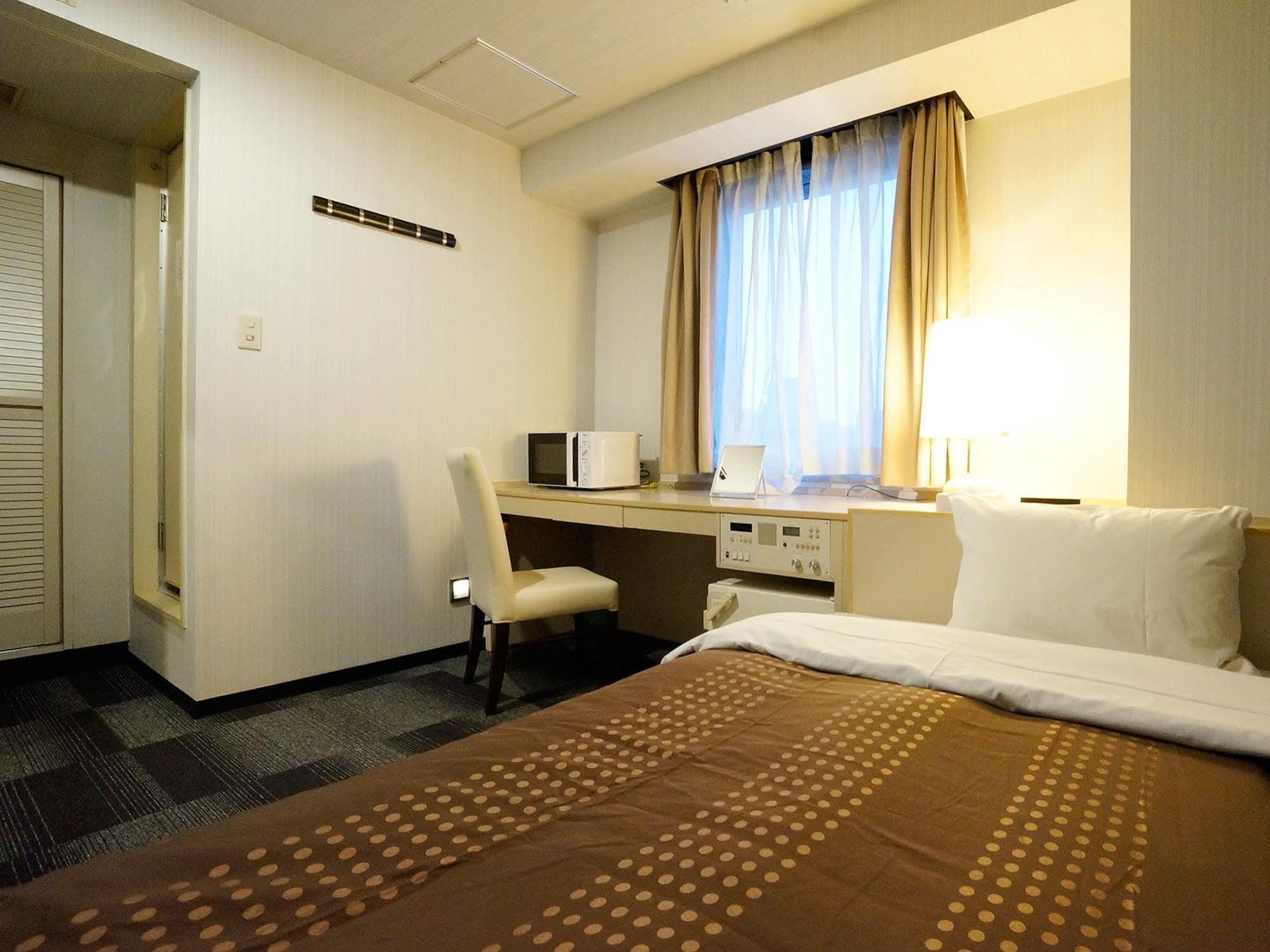 Livemax Kyoto Gojo Hotel Esterno foto
