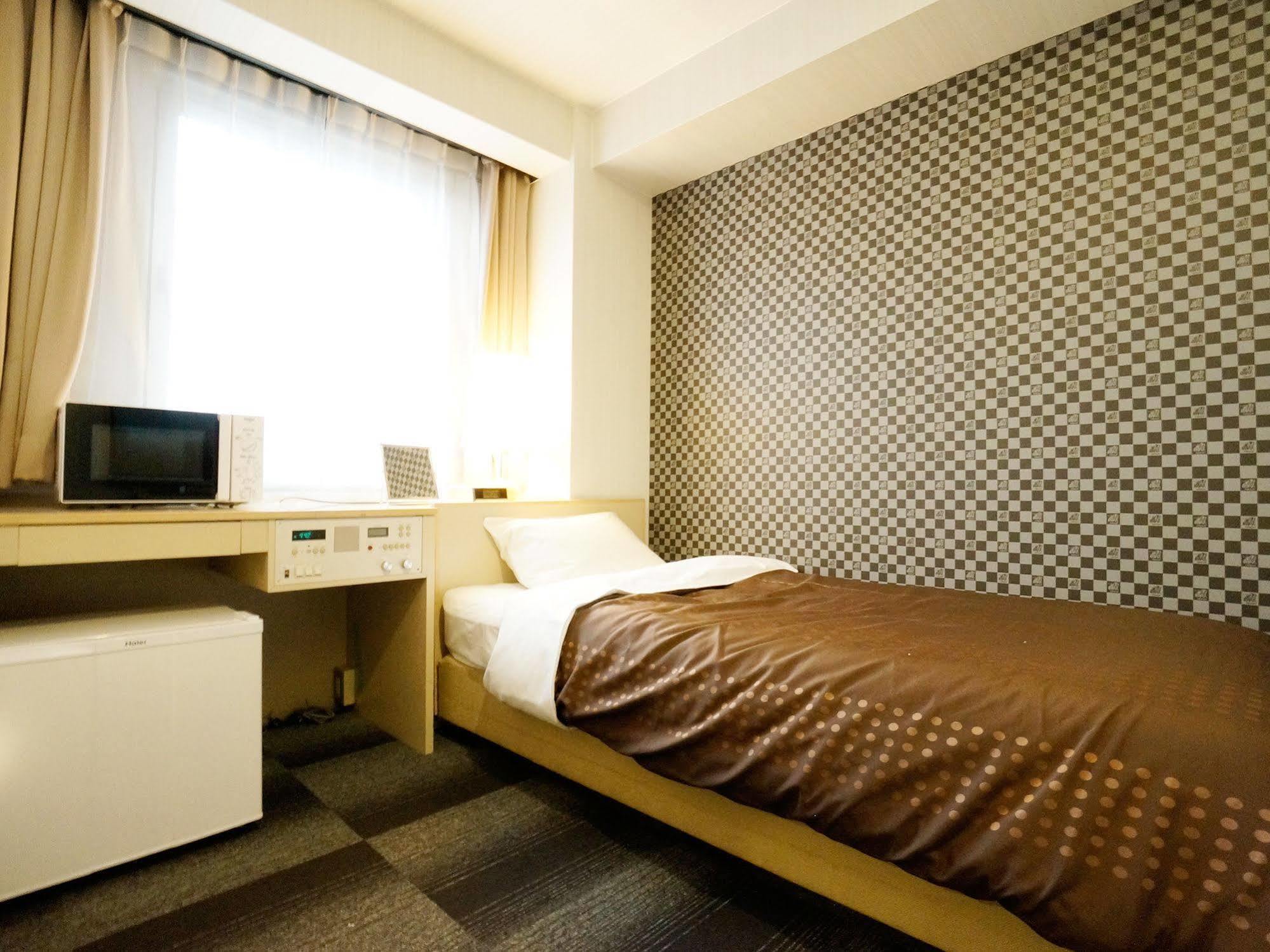 Livemax Kyoto Gojo Hotel Esterno foto